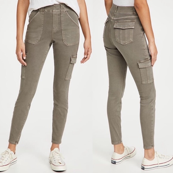 SPANX Pants & Jumpsuits Spanx Stretch Twill Ankle Cargo Pants In